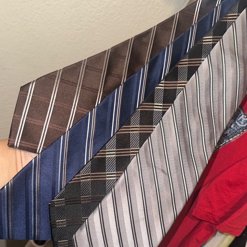 Elegant Striped Ties Set for Men
